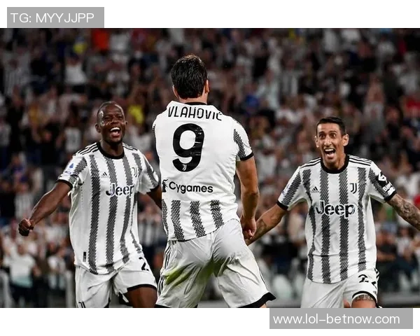 国王杯精彩对决曼城大胜尤文图斯五球狂潮引发全场欢呼